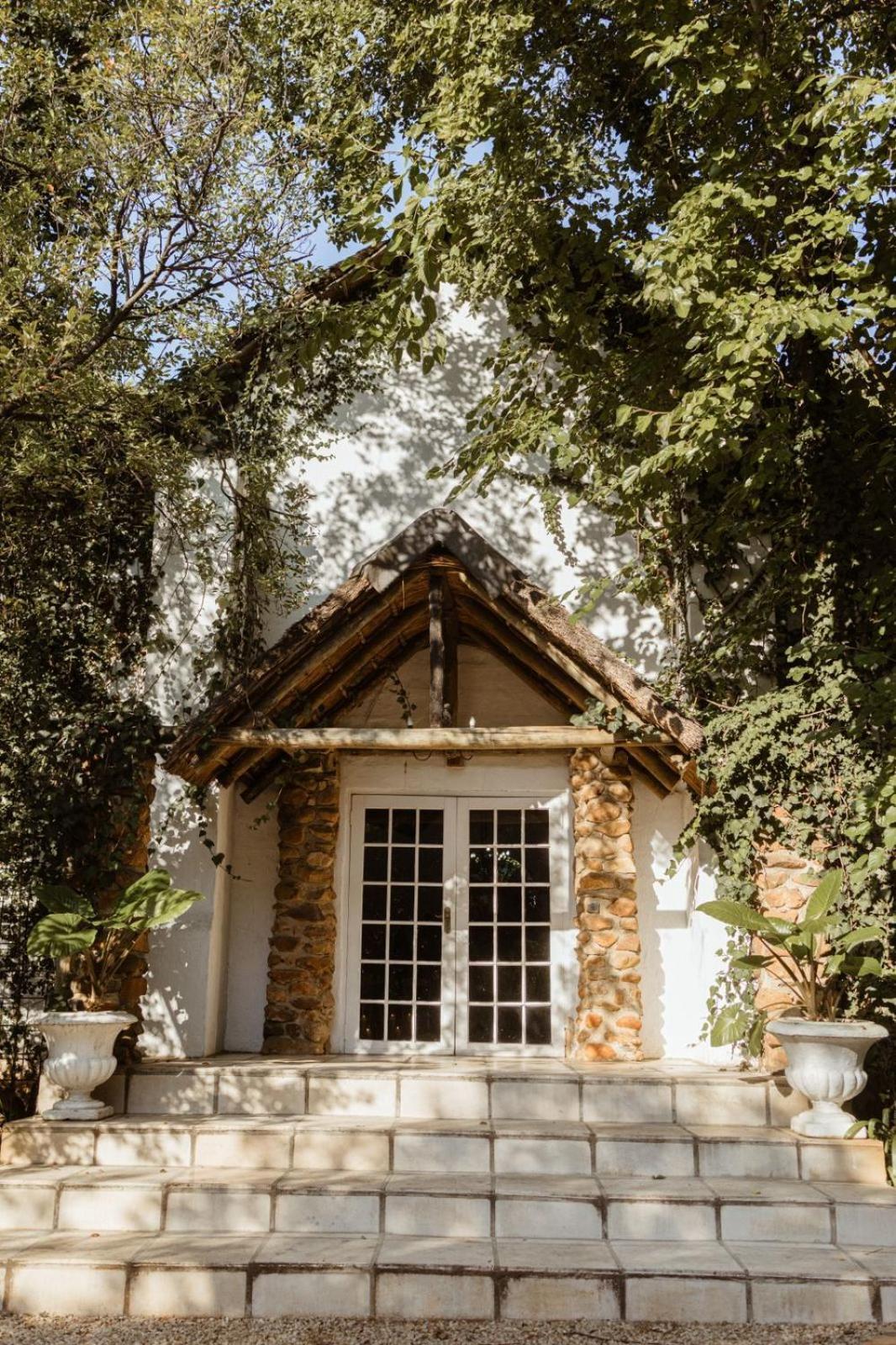 The Hertford Country Hotel Johannesburg Eksteriør billede